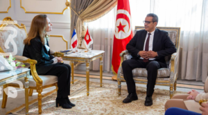 Read more about the article فرنسا تُلوّح بملف الديون في لقاء مع رئيس مجلس الجهات التونسي